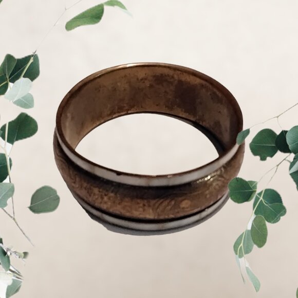 Bangle Bracelet - Brass & Mother of Pearl Inlay with Etched Elephants Trunk Up - Picture 8 of 9